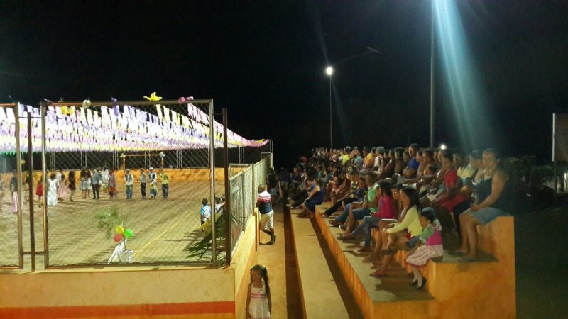 Arriá também na zona rural. Quadra do povoado Laranjeiras.