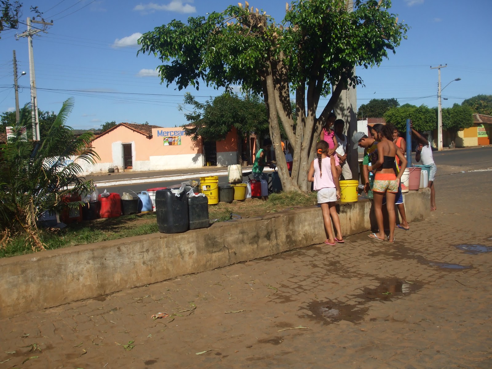 Paraibano e o problema de água. foto/arquivo Leo Lasan