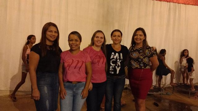 Vereadora Denia Sá, professora Auriana, Dilma Lima, Sâmia Albuquerque e Elaine Sá