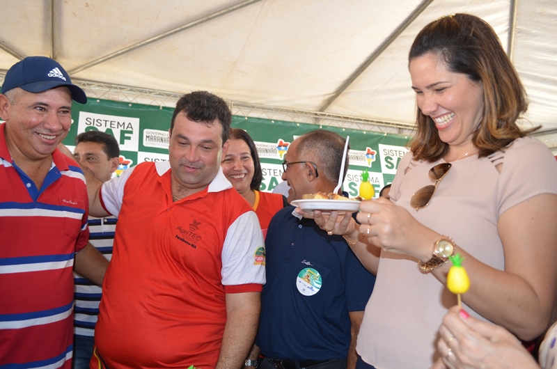 ...que deu para Maíra, quanta felicidade. foto:Lasan