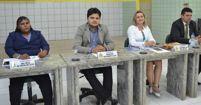 Vereadores: ana Célia, Dênis, Lucimar e Murilo.